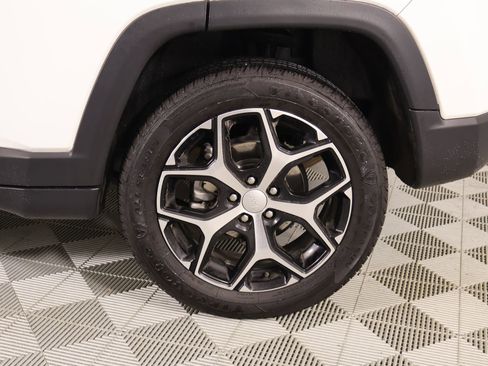 Used 2024 Jeep Compass Limited AWD/4WD image 18