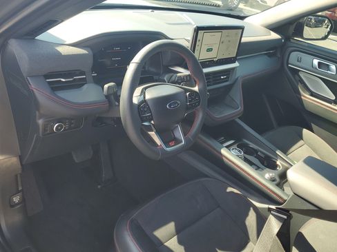 Certified 2025 Ford Explorer ST w/ Sun And Sound Package image 23