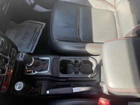 Used 2019 Jeep Wrangler Unlimited Rubicon image 34