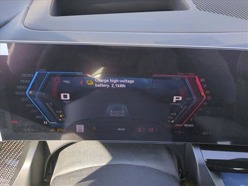 New 2026 BMW M5 w/ Carbon Package AWD/4WD image 11