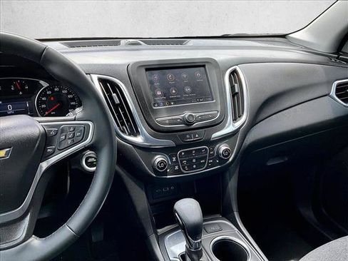 Used 2023 Chevrolet Equinox LT FWD image 8