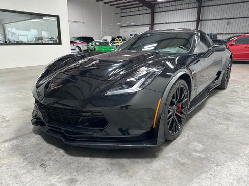 Used 2016 Chevrolet Corvette Z06 w/ 3LZ Preferred Equipment Group RWD image 9