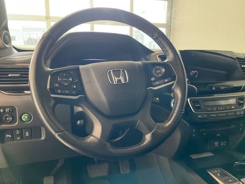 Used 2021 Honda Pilot Elite image 14