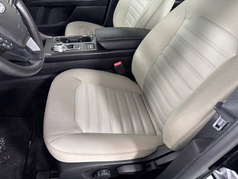 Used 2018 Ford Fusion S image 13