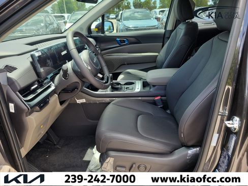 New 2026 Kia Carnival FWD image 22