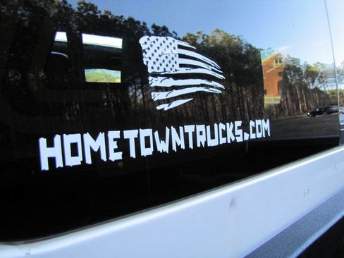 Used 2015 Ford F250 Lariat w/ Lariat Ultimate Package image 32