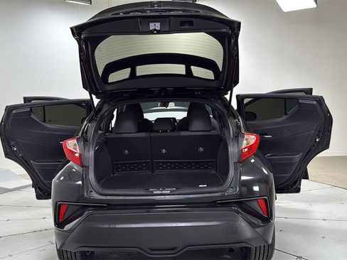Used 2021 Toyota C-HR Nightshade image 16