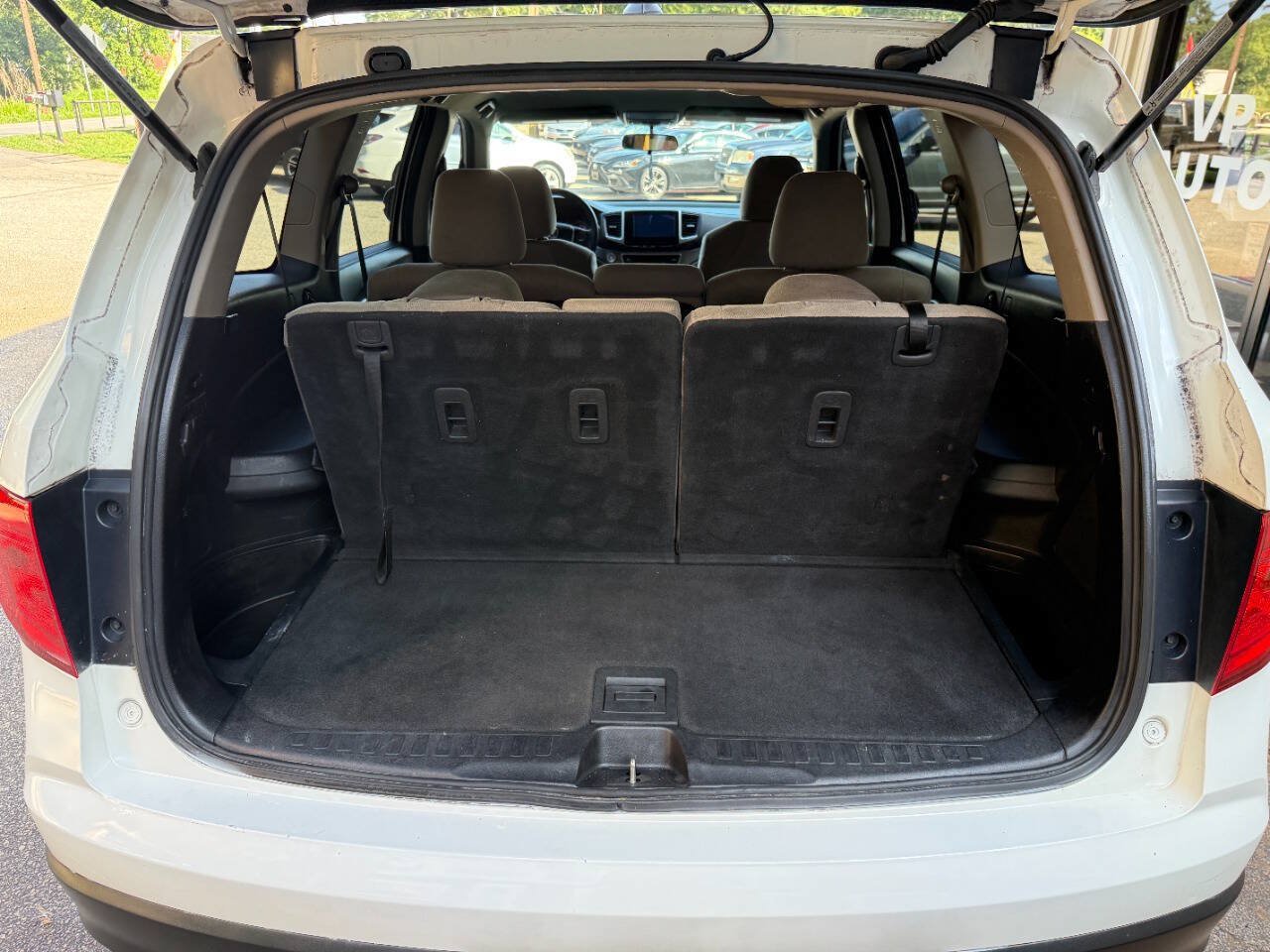 Used 2017 Honda Pilot EX image 16