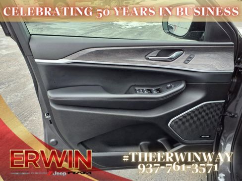 Used 2024 Jeep Grand Cherokee Limited 4xe image 16