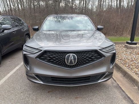 Used 2023 Acura MDX A-Spec image 2