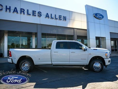 Used 2024 RAM 3500 Limited w/ Towing Technology Group AWD/4WD image 8
