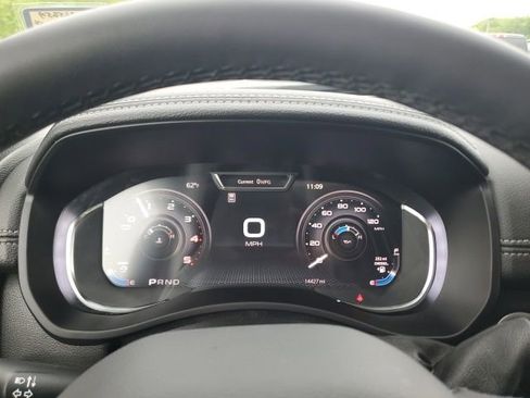 Used 2025 RAM 2500 Laramie w/ Night Edition AWD/4WD image 25