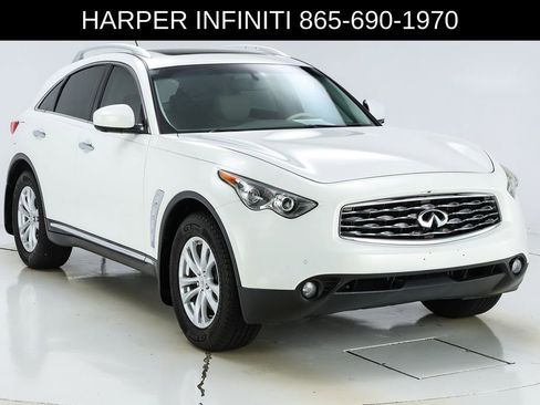 Used 2011 INFINITI FX35 2WD w/ Premium Pkg image 16