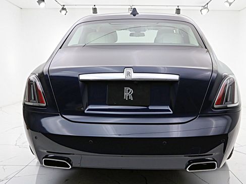 Used 2025 Rolls-Royce Ghost AWD/4WD image 11