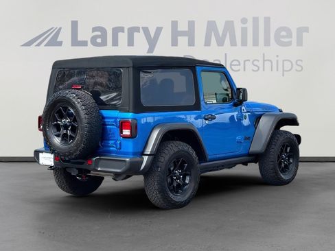 Used 2024 Jeep Wrangler Sport AWD/4WD image 7