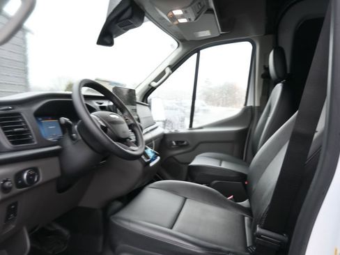 New 2026 Ford Transit 250 148 Medium Roof Extended AWD w/ Load Area Protection Package image 30