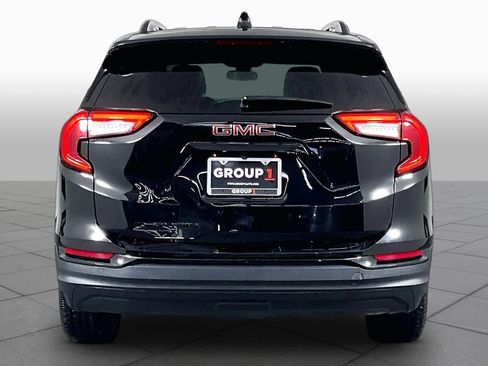 Used 2023 GMC Terrain SLE w/ Elevation Edition FWD image 5
