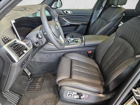 New 2026 BMW ALPINA XB7 image 15