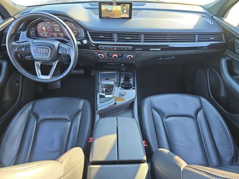 Used 2017 Audi Q7 3.0T Premium Plus image 9