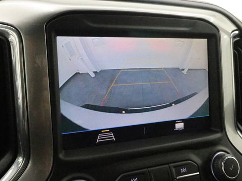 Used 2022 Chevrolet Silverado 2500 LT w/ Convenience Package image 15