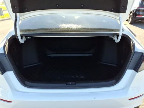 Used 2025 Honda Accord Sport image 7