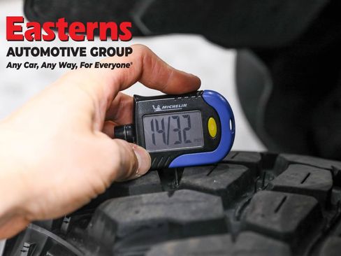 Used 2023 Jeep Wrangler Unlimited w/ Cold Weather Group AWD/4WD image 30