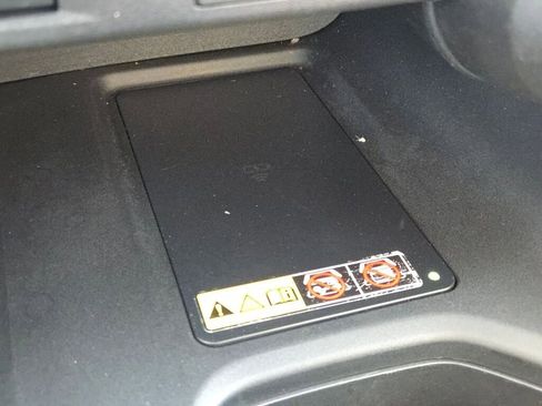 Used 2024 Toyota Grand Highlander XLE image 28