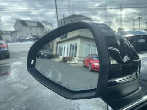 Used 2021 Audi A4 2.0T Premium w/ Convenience Package image 30