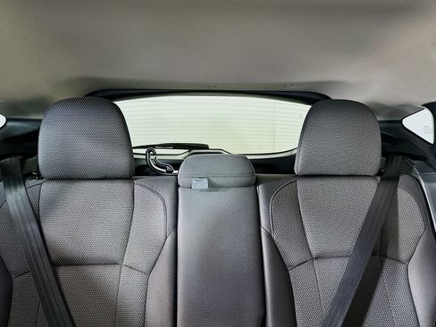 Used 2024 Subaru Crosstrek 2.0i Premium image 30