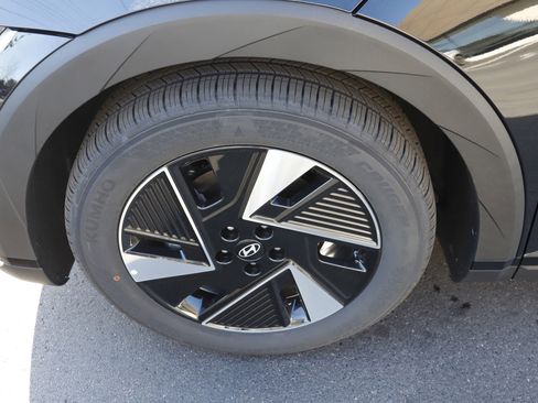 New 2026 Hyundai Ioniq 5 SEL image 14