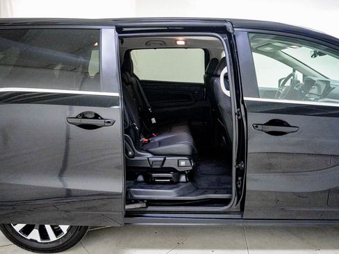 Certified 2026 Honda Odyssey EX-L image 34