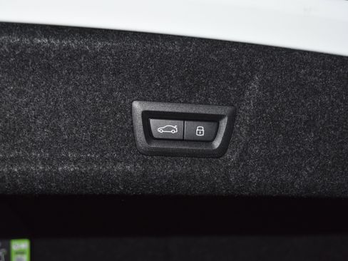 New 2026 BMW 330i xDrive Sedan w/ M Sport Package image 29