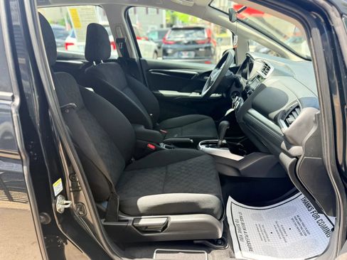 Used 2015 Honda Fit LX image 27