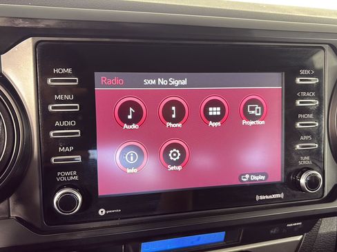 Used 2022 Toyota Tacoma SR AWD/4WD image 30