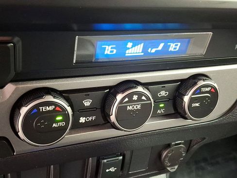 Used 2021 Toyota Tacoma SR image 19