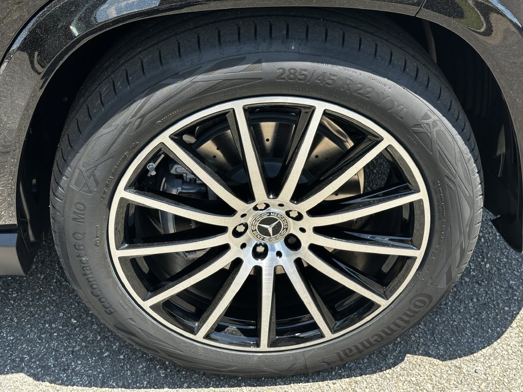 New 2026 Mercedes-Benz GLS 450 4MATIC image 14