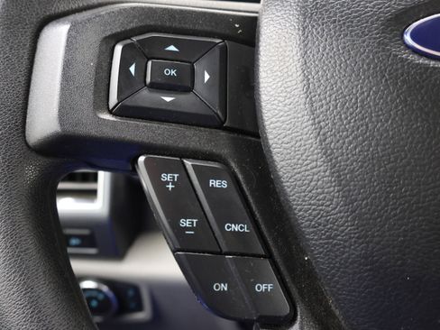 Used 2022 Ford F250 XLT w/ XLT Premium Package image 16