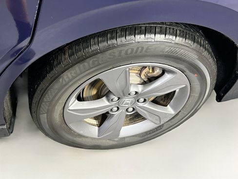 Used 2023 Honda Odyssey EX image 31