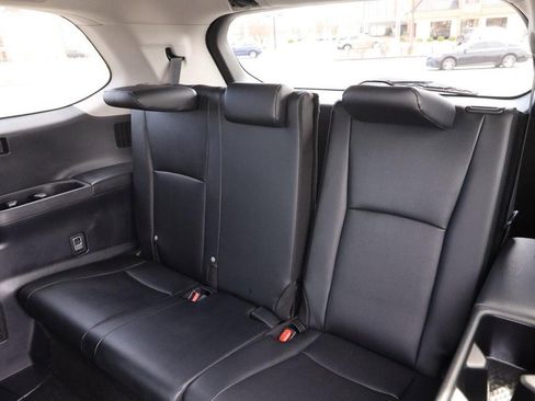 Used 2025 Toyota Grand Highlander AWD image 12