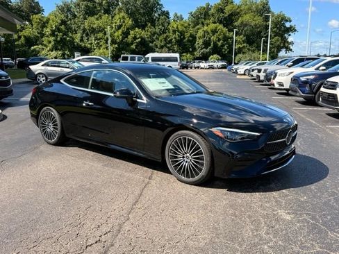 New 2026 Mercedes-Benz CLE 300 4MATIC Coupe image 3