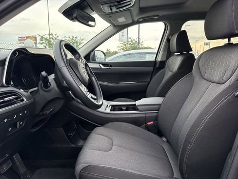 Used 2021 Hyundai Palisade SEL w/ Convenience Package AWD/4WD image 16