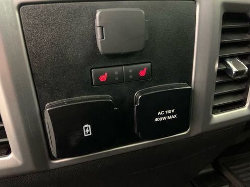 Used 2021 Ford F350 Platinum w/ FX4 Off-Road Package image 24