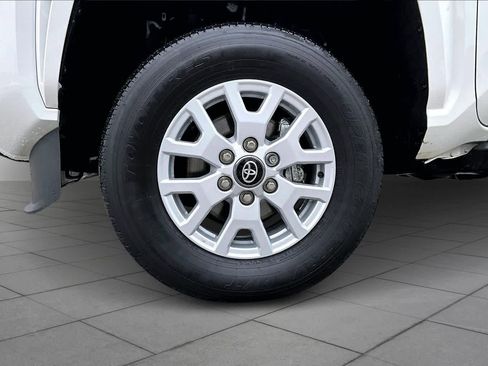 Used 2024 Toyota Tacoma SR w/ SR Upgrade Package image 11