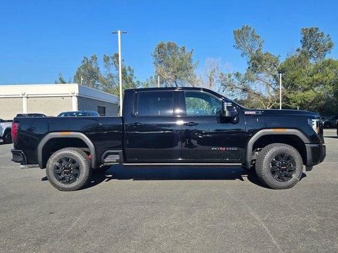New 2026 GMC Sierra 2500 AT4 w/ AT4 Premium Plus Package AWD/4WD image 3