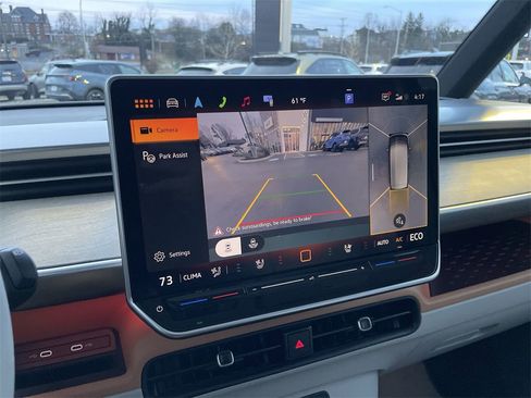 Used 2025 Volkswagen ID. Buzz 1st Edition image 14