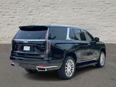 Used 2024 Cadillac Escalade Premium Luxury w/ LPO, Floor Liner Package AWD/4WD image 5