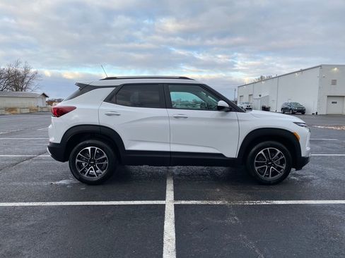 New 2026 Chevrolet TrailBlazer LT image 8