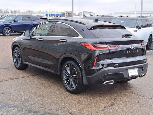 Certified 2025 INFINITI QX55 Essential image 3