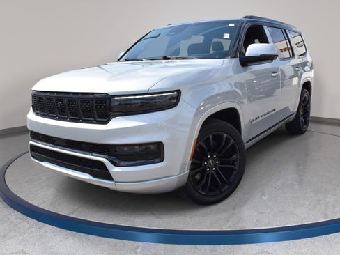 Used 2022 Jeep Grand Wagoneer Series II AWD/4WD image 45