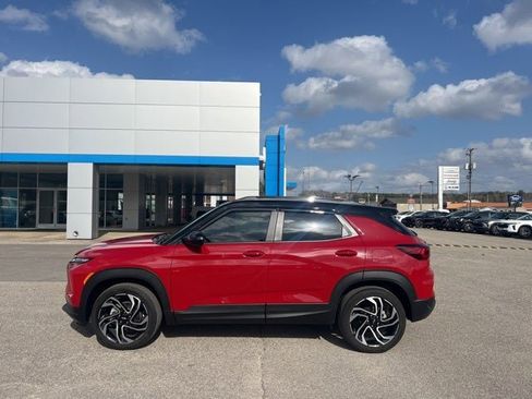 Used 2026 Chevrolet TrailBlazer RS w/ Convenience Package image 3